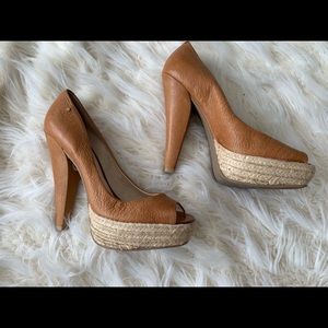 Used tan Brasilian heels